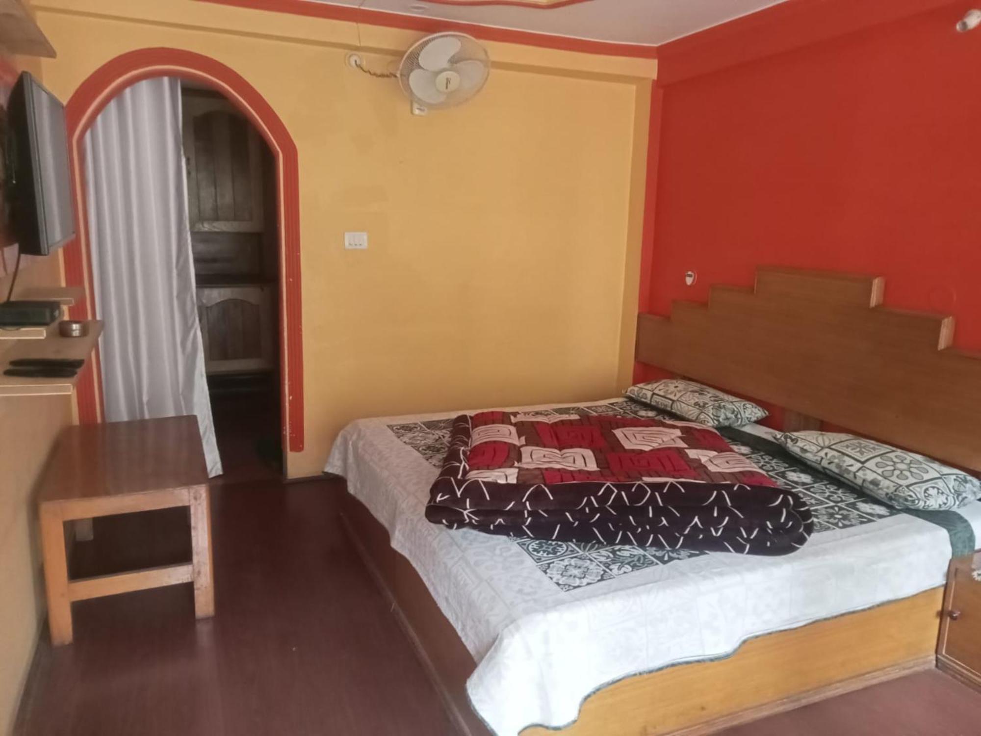 Goroomgo Hotel Shivay Near Kausani Chouraha - Mountain View - Excellent Customer Service Esterno foto